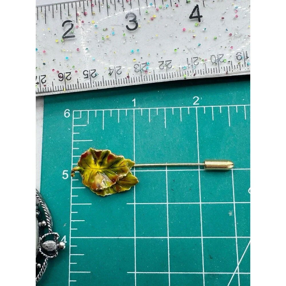 Vintage Enamel Leaf Stick Pin Green Brown Fall Autumn Tree Classic